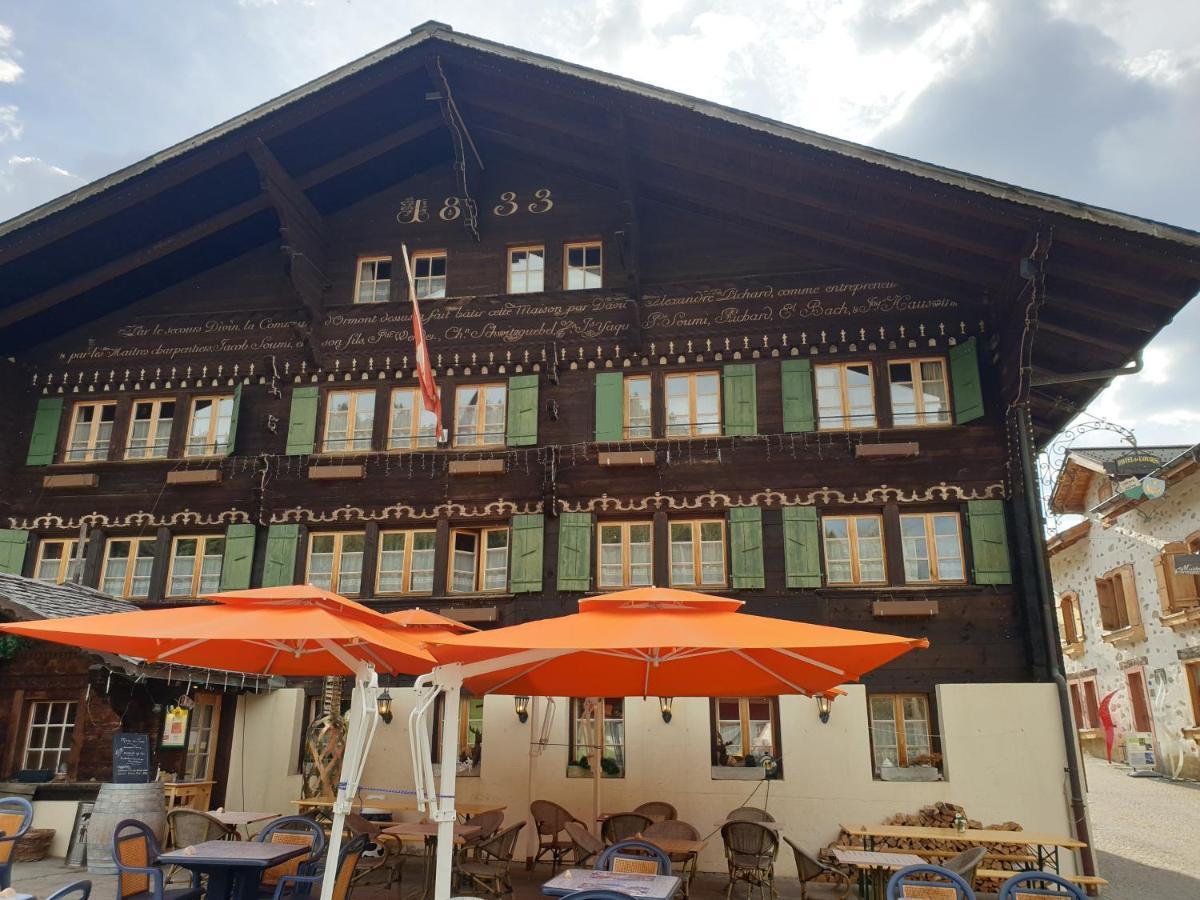 Auberge De L'Ours Vers L'Eglise Bagian luar foto